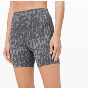 Lululemon Wunder Train High-Rise Short 6" Sz 10 Heathered PU Black Asphalt Grey
